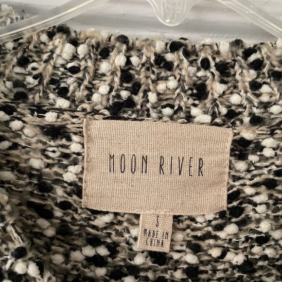 Anthropologie | Womens Oversized Sweater | Size: S - Picture 2 of 2